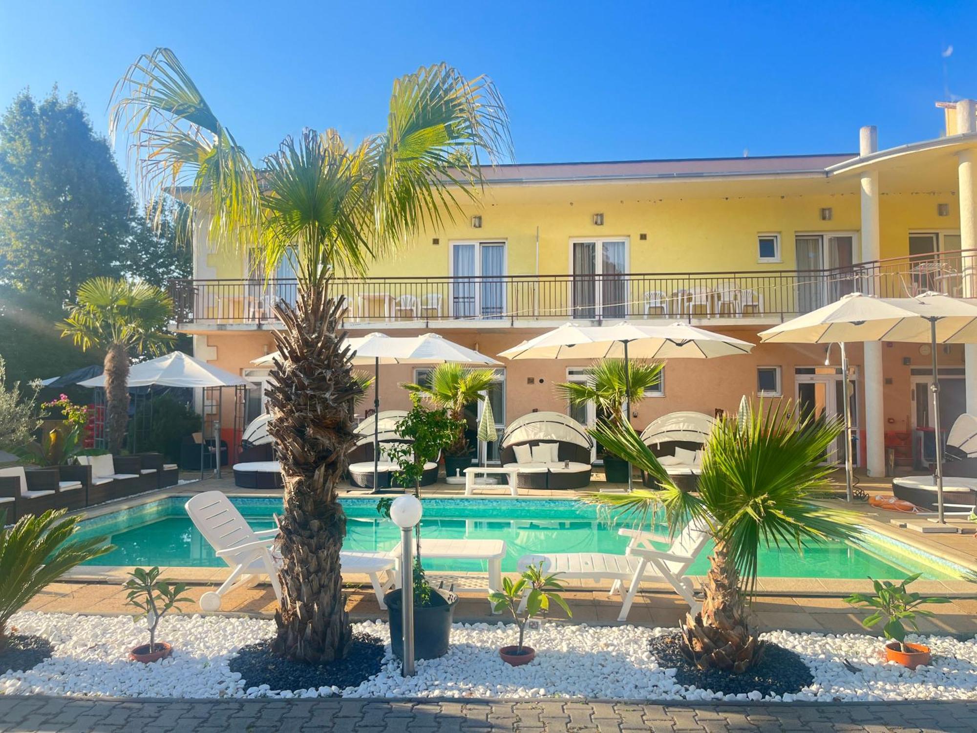 Beach Maganszallas Siofok Exterior photo